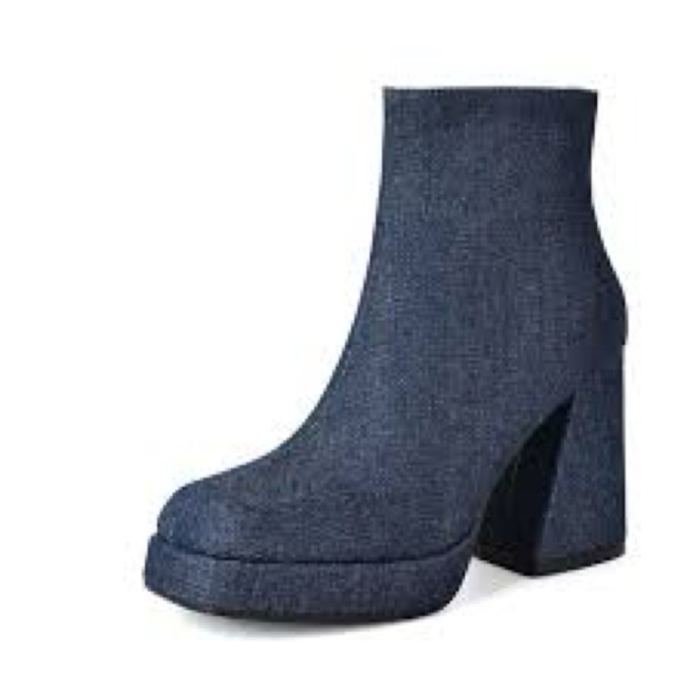 Women’s Vacation Retro Blue Denim Platform Boots Size 6.5 US! - Picture 1 of 8